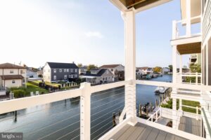 son rays villas condos with boat slips for sale in ocean city md